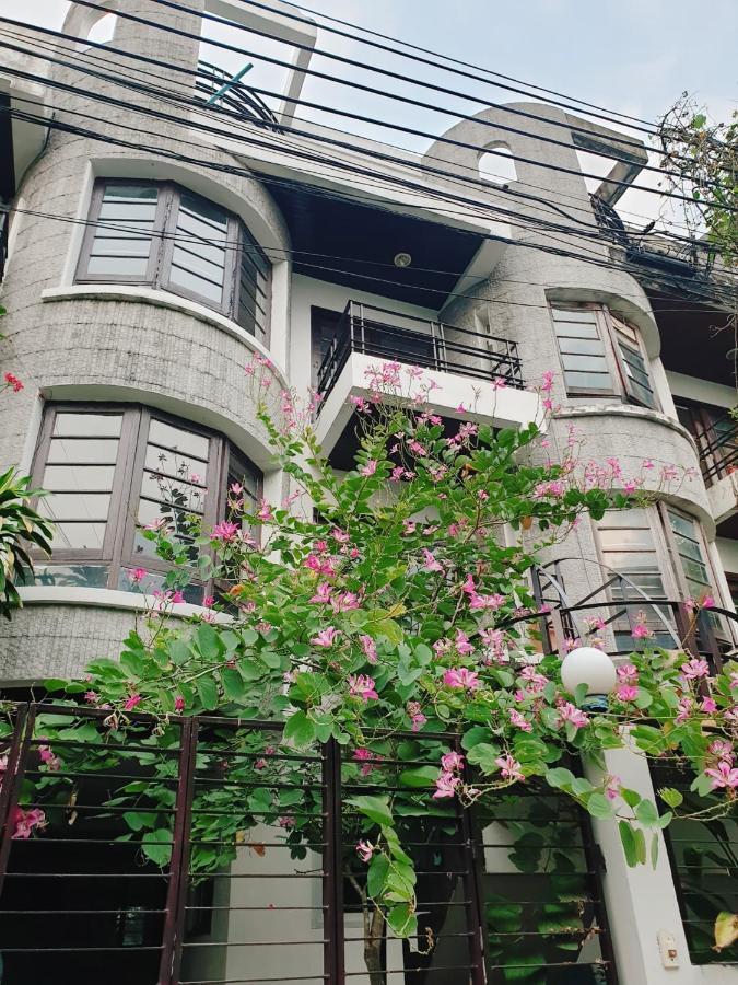 Kru Nat'S Bed & Breakfast W/ Private Rooms & Gym Bangkok Exterior photo