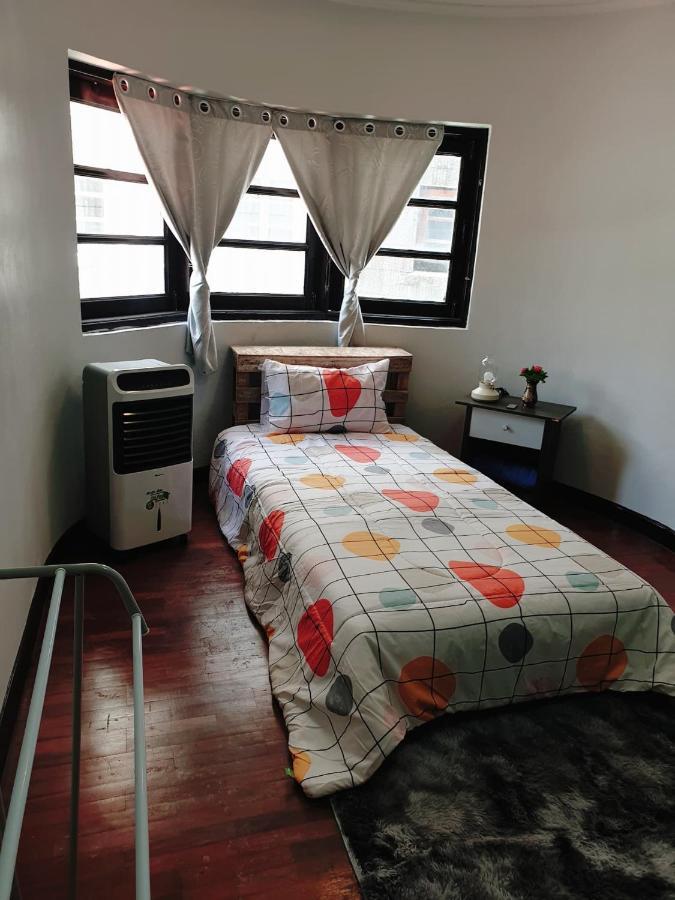 Kru Nat'S Bed & Breakfast W/ Private Rooms & Gym Bangkok Exterior photo